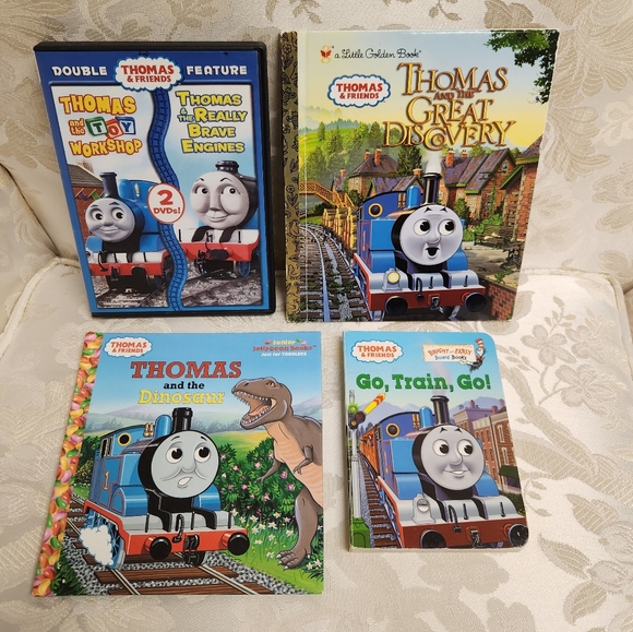 Thomas the Train Books Lot + DVD set - Picture 1 of 15